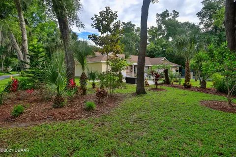 2 Carmel Ct, Ormond Beach, FL 32174 photo 3