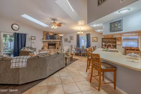 3303 Needle Palm Dr, Edgewater, FL 32141 photo 12