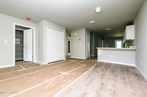 2047 Guava Dr, Edgewater, FL 32141 photo 7