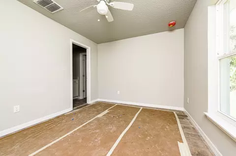 2047 Guava Dr, Edgewater, FL 32141 photo 13