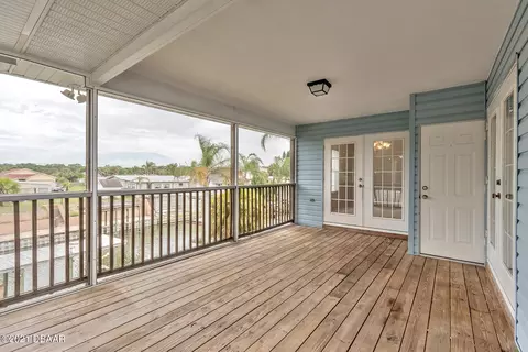 134 Charles St, Edgewater, FL 32141 photo 9