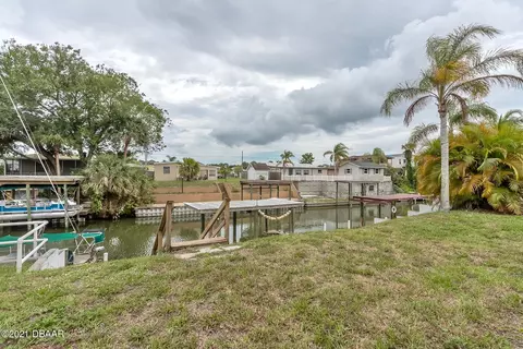 134 Charles St, Edgewater, FL 32141 photo 23