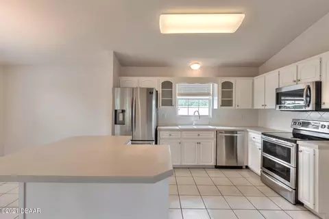 134 Charles St, Edgewater, FL 32141 photo 4