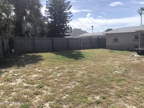 29 Seabreeze Dr, Ormond Beach, FL 32176 photo 4