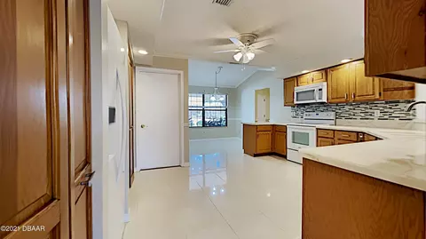 7 Southern Pine Trl, Ormond Beach, FL 32174 photo 5