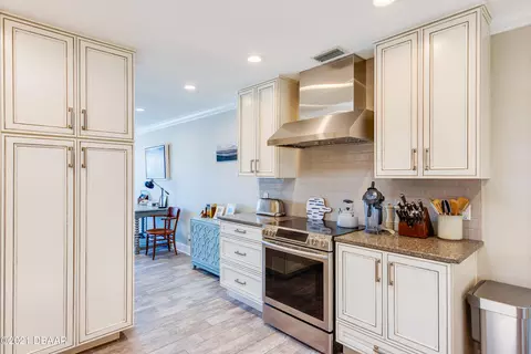 3 Bass Dr, Ormond Beach, FL 32176 photo 8
