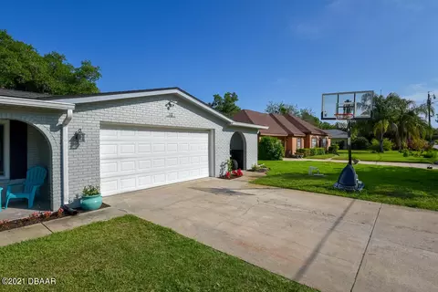 18 Oakmont Cir, Ormond Beach, FL 32174 photo 9