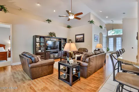 1305 Munster Cir, Ormond Beach, FL 32174 photo 6