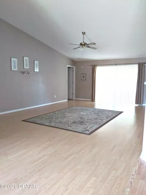 154 Bryan Cave Rd, South Daytona, FL 32119 photo 2