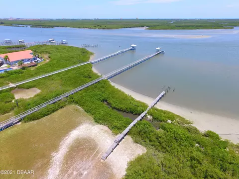 602 N Riverside Dr, Edgewater, FL 32132 photo 8