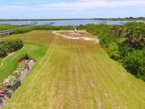 602 N Riverside Dr, Edgewater, FL 32132 photo 10