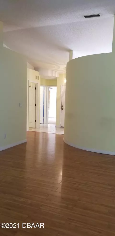56 S Center St, Ormond Beach, FL 32174 photo 2
