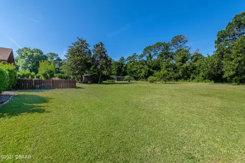 1780 Maplewood Dr, Edgewater, FL 32132 photo 2
