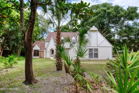 3 Shawnee Trl, Ormond Beach, FL 32174 photo 2