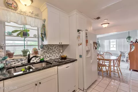 26 Briggs Dr, Ormond Beach, FL 32176 photo 11