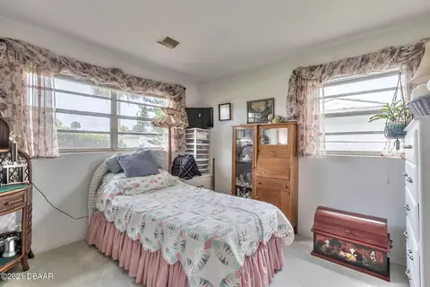 26 Briggs Dr, Ormond Beach, FL 32176 photo 18