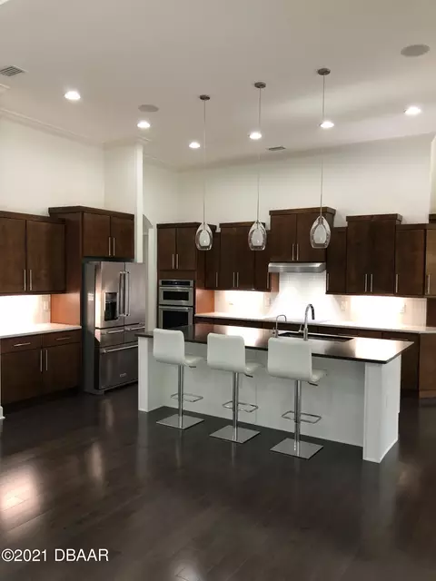 656 Southlake Dr, Ormond Beach, FL 32174 photo 5