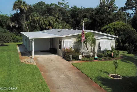 809 Masthead Ln, Edgewater, FL 32141 photo 2