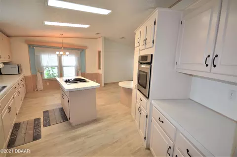 809 Masthead Ln, Edgewater, FL 32141 photo 17