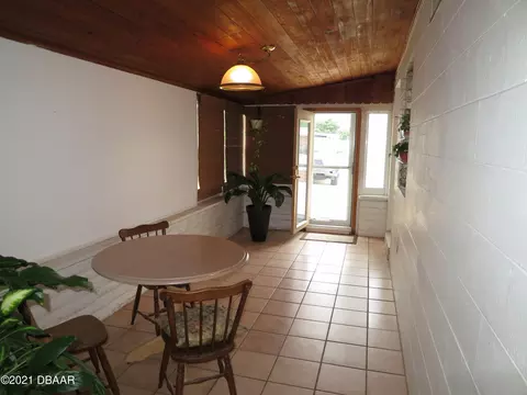 105 Roberta Rd, Ormond Beach, FL 32176 photo 1