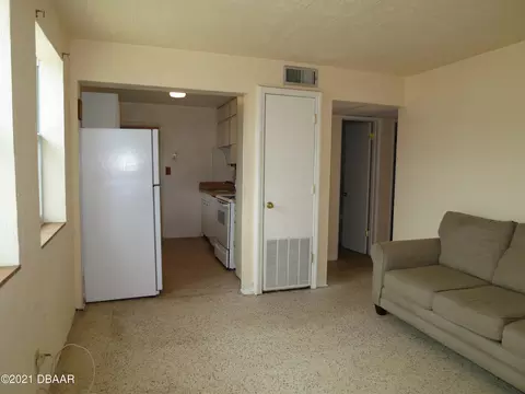 105 Roberta Rd, Ormond Beach, FL 32176 photo 5
