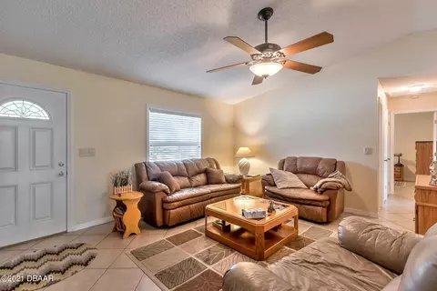 40 Aaron Cir, Ormond Beach, FL 32174 photo 9