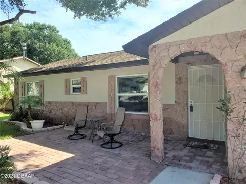 40 Aaron Cir, Ormond Beach, FL 32174 photo 4