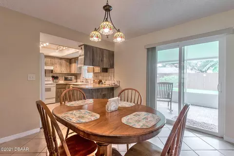 40 Aaron Cir, Ormond Beach, FL 32174 photo 7