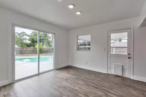 2129 Willow Oak Dr, Edgewater, FL 32141 photo 5