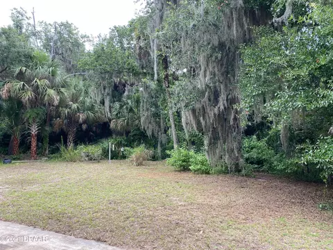 421 Perdita St, Edgewater, FL 32132 photo 4