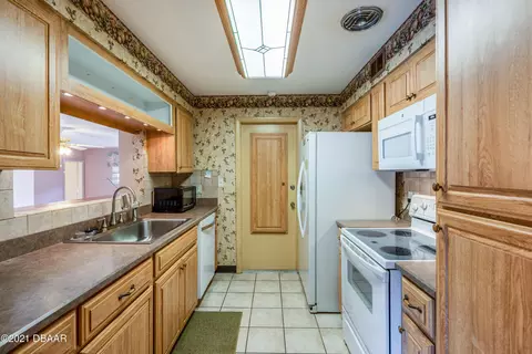 120 Ocean Ter, Ormond Beach, FL 32176 photo 16