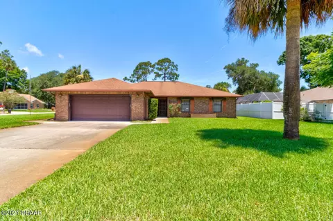 1 Carson Dr, Ormond Beach, FL 32174 photo 1