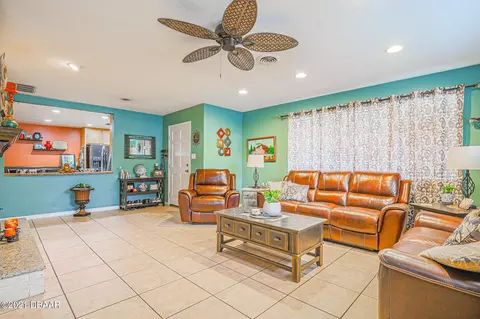 467 N Ridgewood Ave, Ormond Beach, FL 32174 photo 10