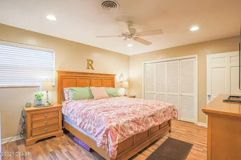 467 N Ridgewood Ave, Ormond Beach, FL 32174 photo 16