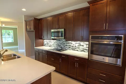 372 Stirling Bridge Dr, Ormond Beach, FL 32174 photo 7