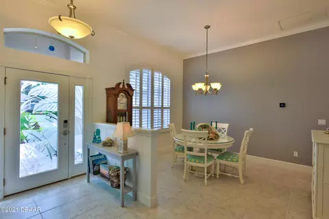 561 Aldenham Ln, Ormond Beach, FL 32174 photo 3