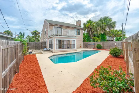 40 Capistrano Dr, Ormond Beach, FL 32176 photo 3