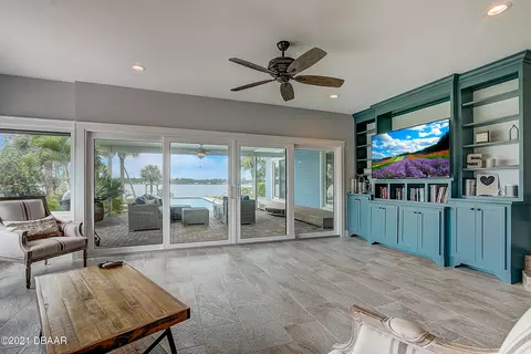 718 Riverside Dr, Ormond Beach, FL 32176 photo 8