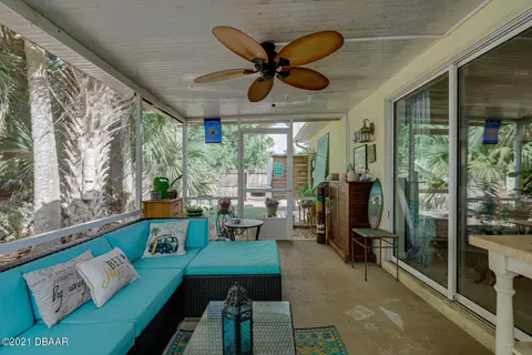 2129 Pine Tree Dr, Edgewater, FL 32141 photo 2