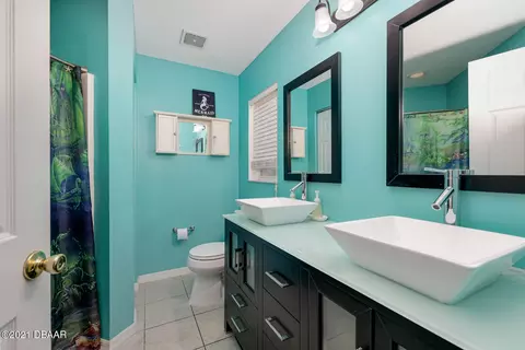 2129 Pine Tree Dr, Edgewater, FL 32141 photo 4