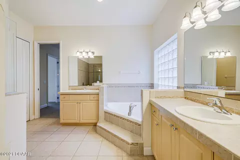 1500 Kilrush Dr, Ormond Beach, FL 32174 photo 23