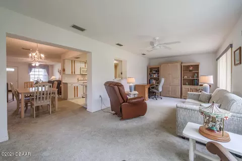 4 Kingfisher Ln, Edgewater, FL 32141 photo 11