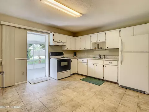 2610 Orange Tree Dr, Edgewater, FL 32141 photo 11