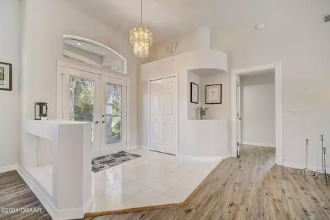 600 Moss Creek Dr, Ormond Beach, FL 32174 photo 5