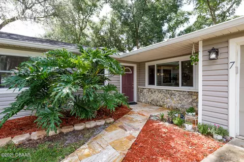 7 Boxwood Ct, Ormond Beach, FL 32174 photo 2