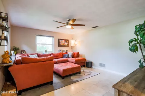 7 Boxwood Ct, Ormond Beach, FL 32174 photo 8
