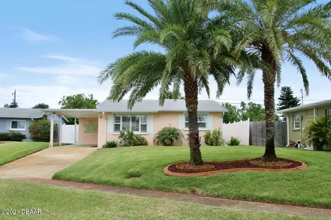 39 Seaside Dr, Ormond Beach, FL 32176 photo 1