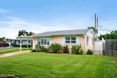 39 Seaside Dr, Ormond Beach, FL 32176 photo 2