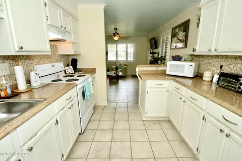 39 Seaside Dr, Ormond Beach, FL 32176 photo 23