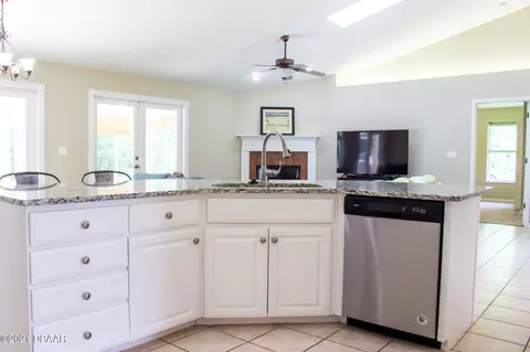 18 Katrinas Dr, Ormond Beach, FL 32174 photo 10